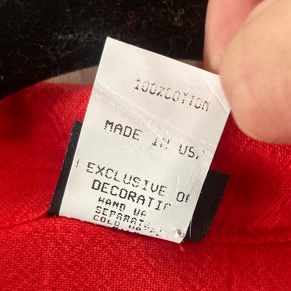 Vintage 1980's Red Over-sized Button Down Shirt, With Tags! Size Large - Picture 8 of 10